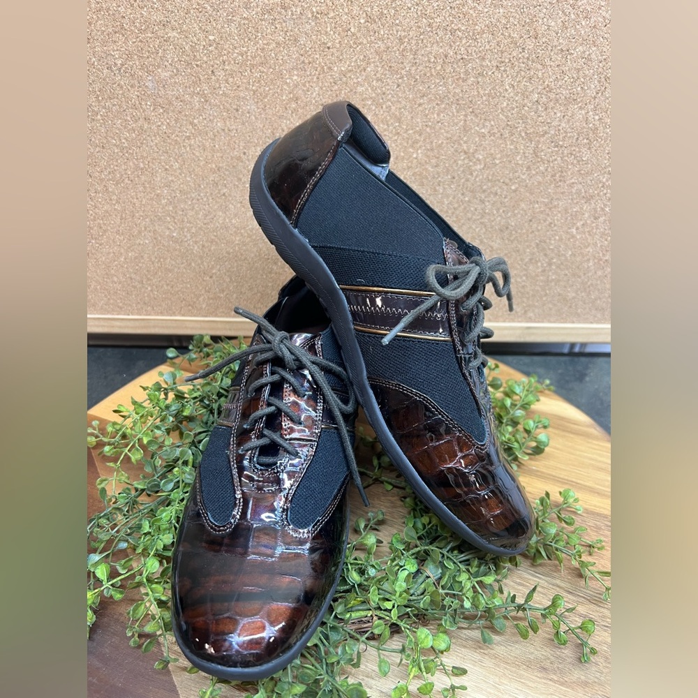 Ros Hommerson Nancy Croc Patent/Bronze Shoe 8.5M Brown Black